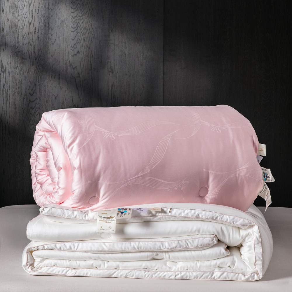 蚕丝牛奶冬被02